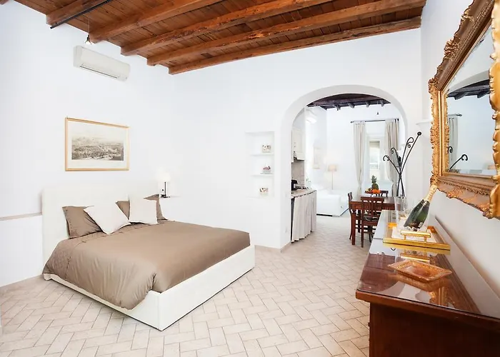 Tritone 91 Apartments